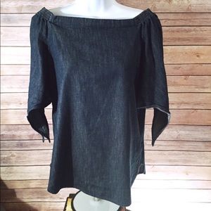 Fun Ladies Summer Blouse NWT